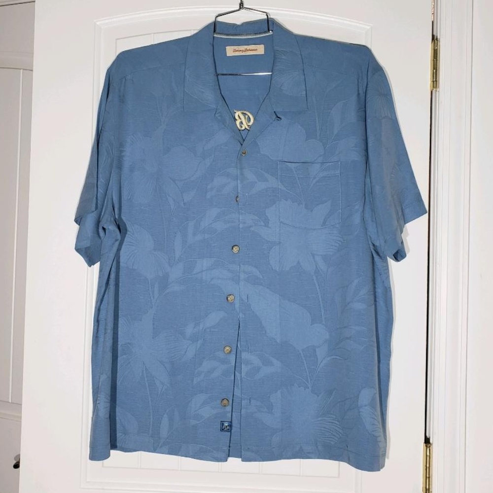 Tommy Bahama mens shirt